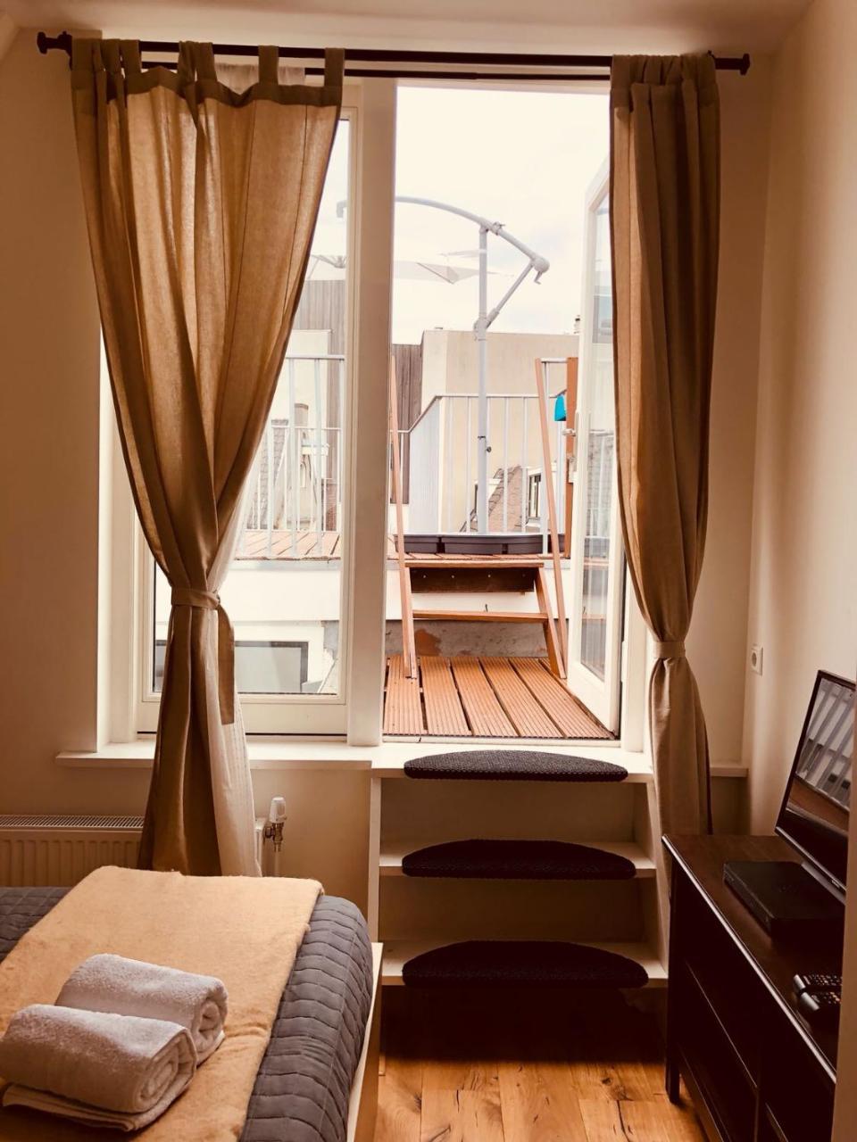 A'Dam Rooftop Lux Bed and Breakfast Ámsterdam Exterior foto